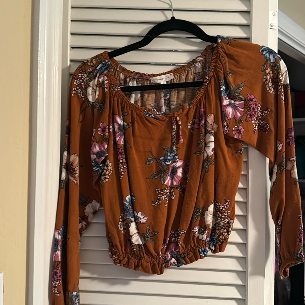 Burnt orange cropped flower blouse